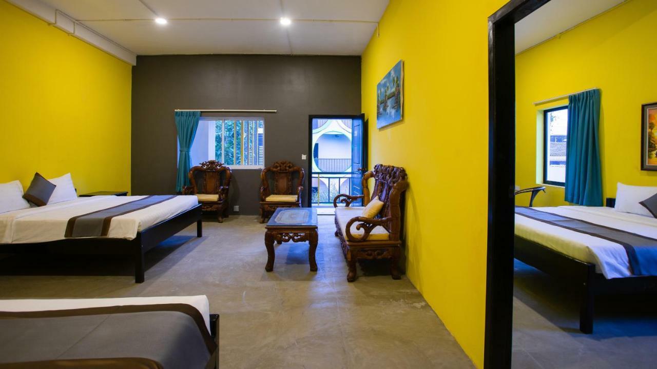 White Rabbit Hostel Siem Reap (Adults Only) Bagian luar foto