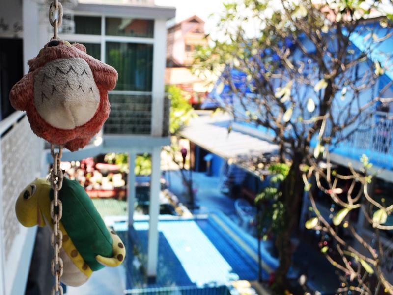 White Rabbit Hostel Siem Reap (Adults Only) Bagian luar foto